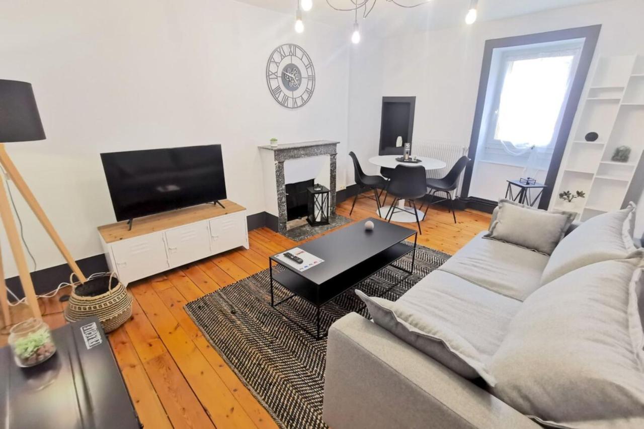Coup De Coeur 42 M2 ! Hyper Centre Gare